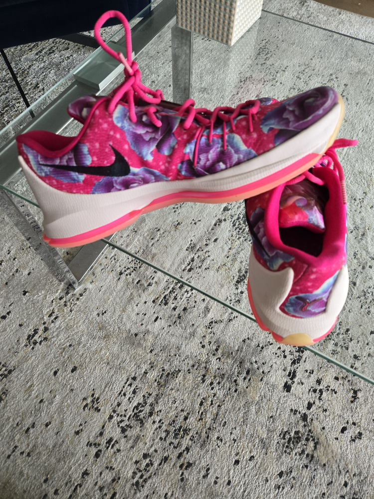 Nike Better World Pink Running Shoes - Size 10.5