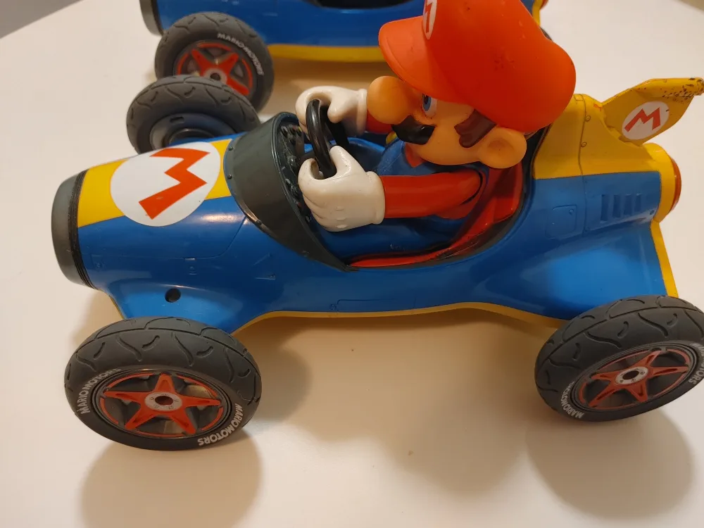 Mario & Luigi Racer Cars image indicator(2)