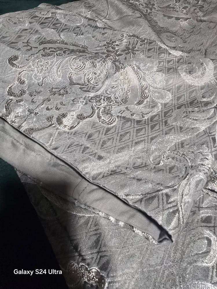 QUEEN SZE COMFORTER  SET image indicator(2)