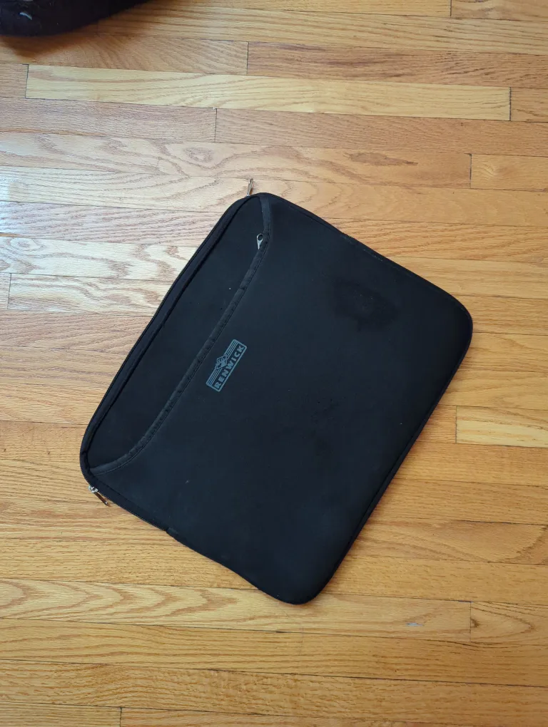 Black Renwick Laptop Sleeve thumbnail