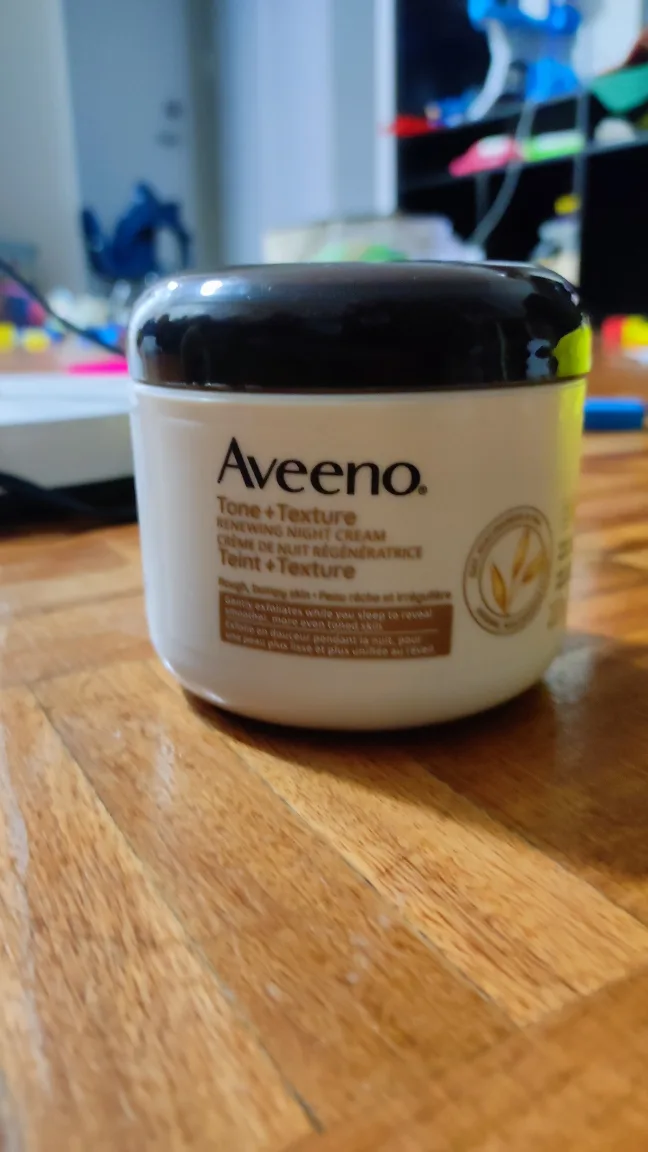 Aveeno Tone + Texture Renewing Night Cream thumbnail