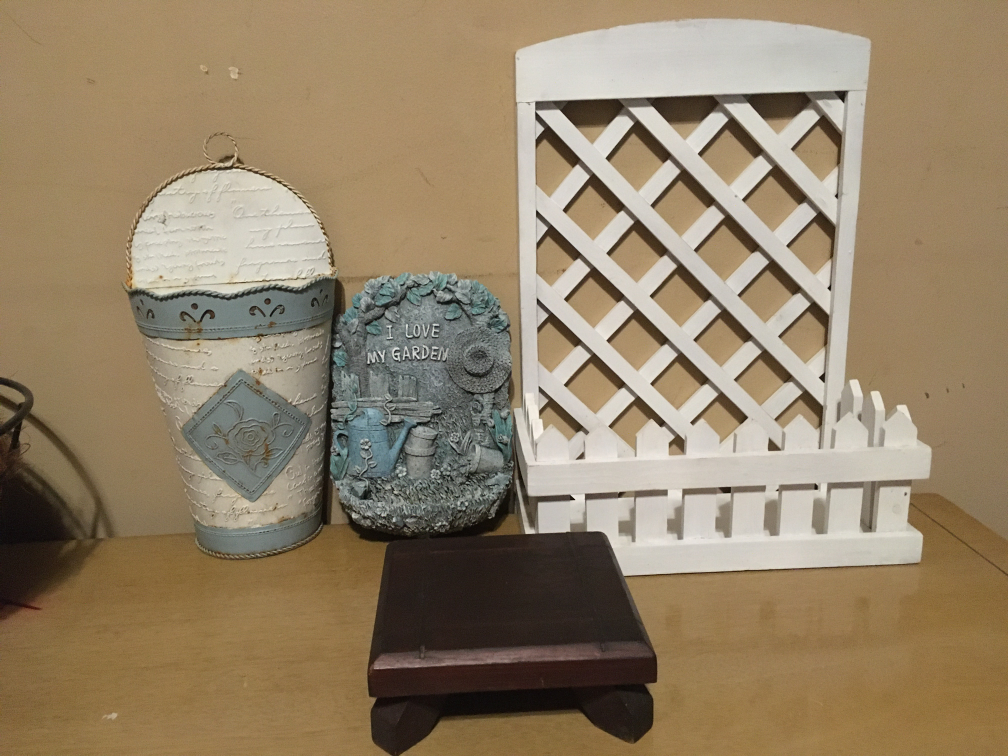 Big lot of Variety Decorative Baskets & Planters garden decor - photo 3
