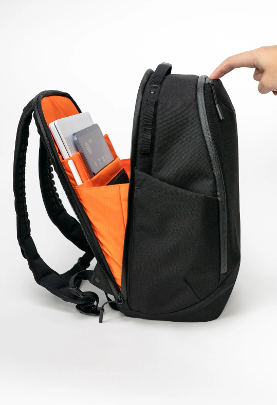LTT commuter backpack new (my laptop didn't fit) - photo 2