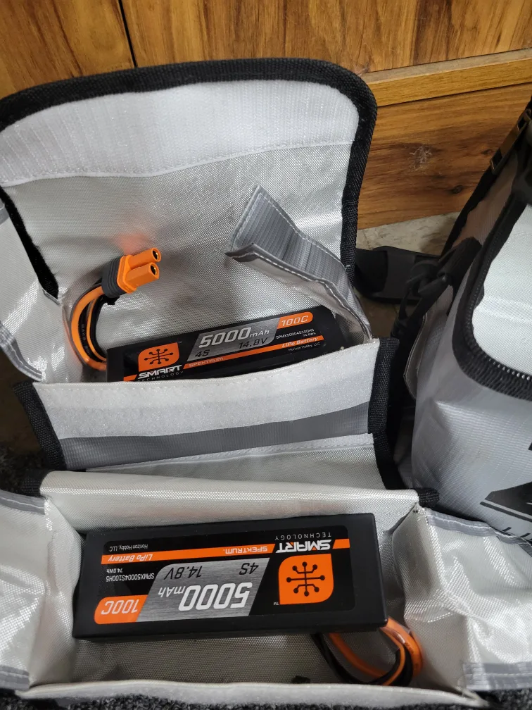 Arrma Kraton 8S RC Truck image indicator(6)