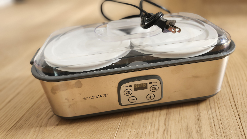 Ultimate Probiotic Yogurt Maker with Containers - photo 2
