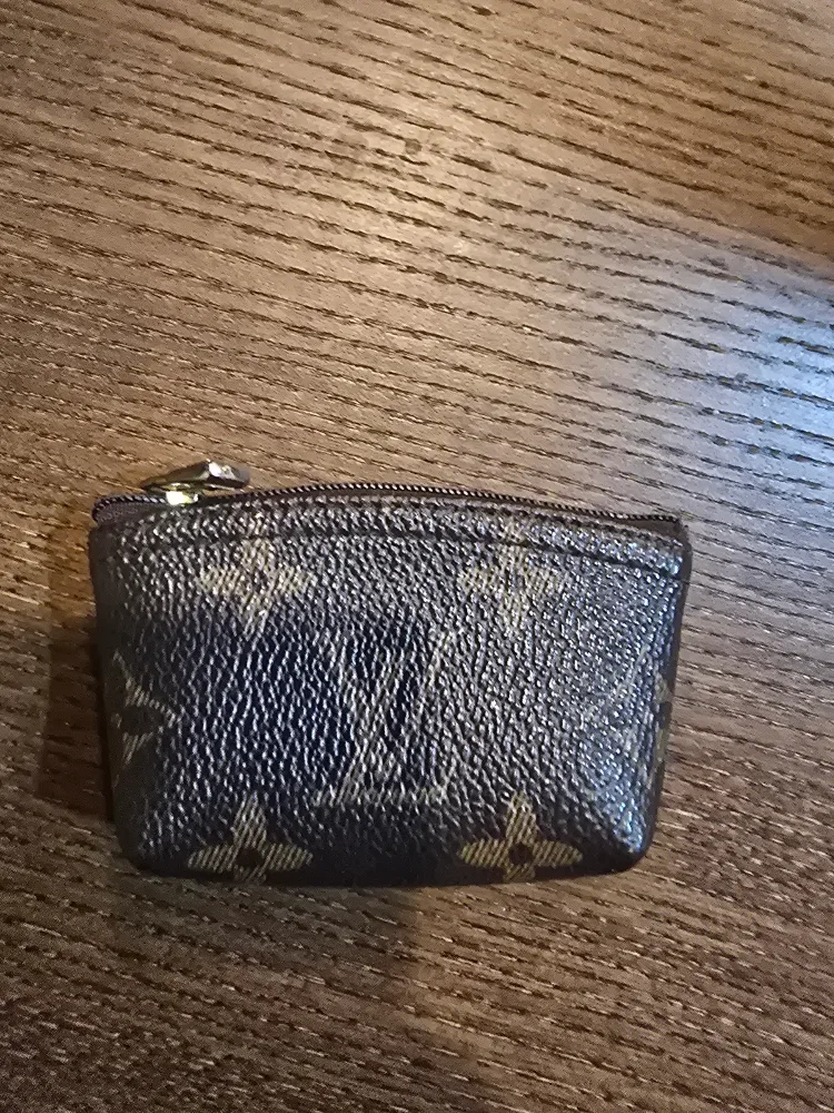 Quality Coin Pouch thumbnail