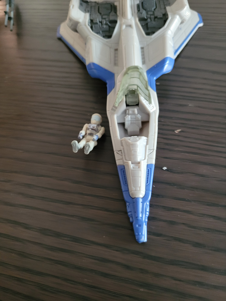 Broken star wars toys - photo 4