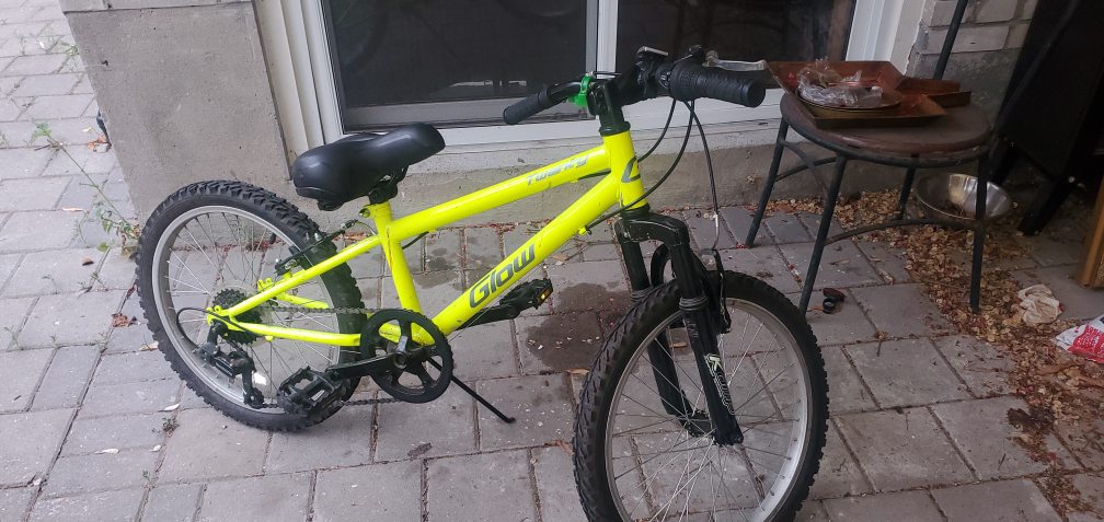 Glow twenty Youth mountain Bike - 20 inch wheels - photo 3