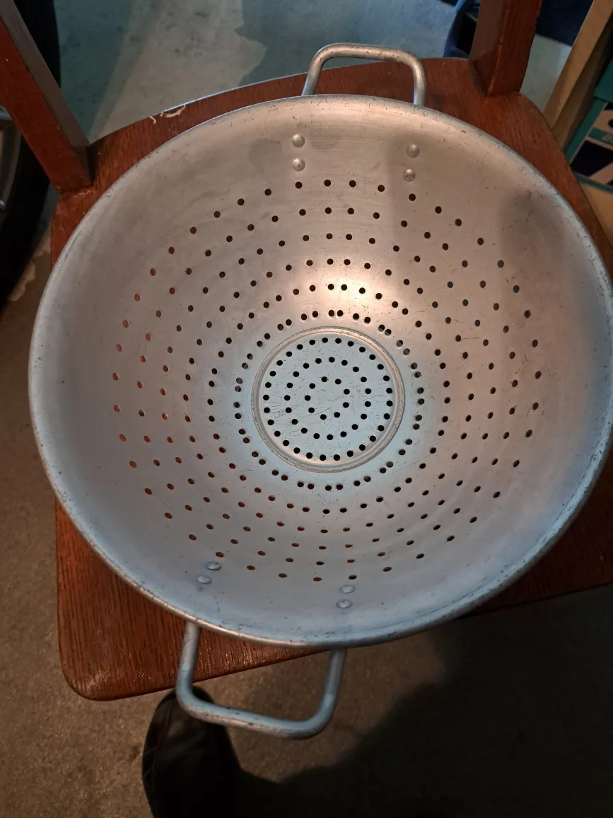 Vintage Aluminum Colander thumbnail