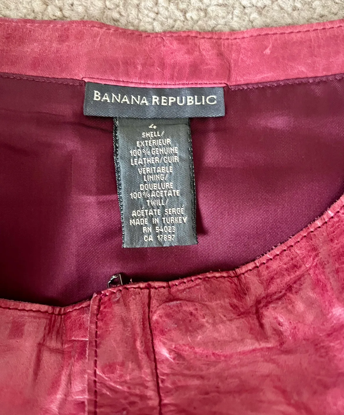 Banana Republic leather skirt image indicator(3)