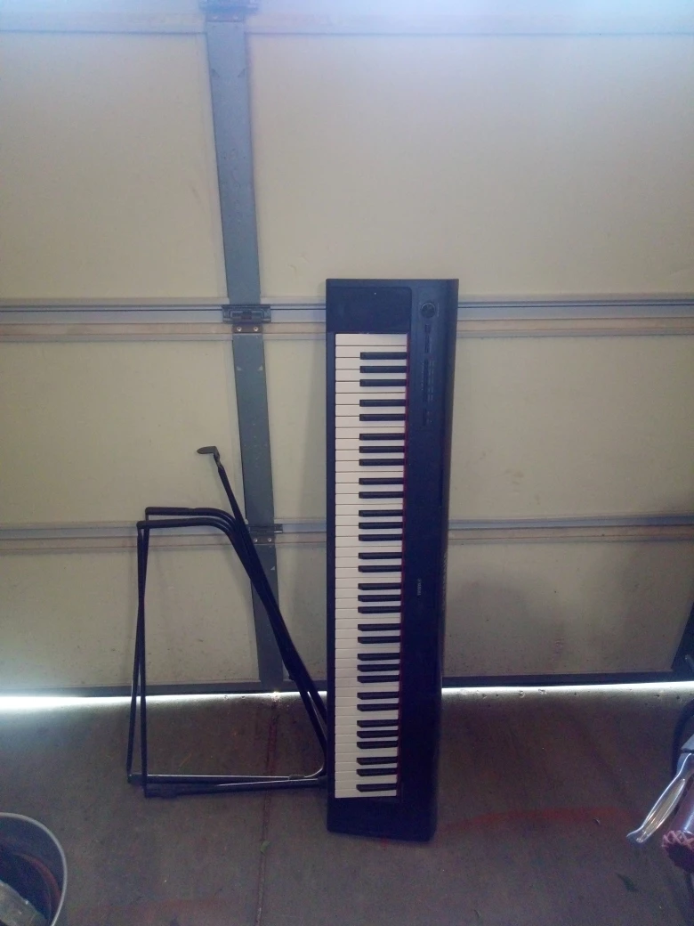 Yamaha Digital Piano Keyboard with Stand