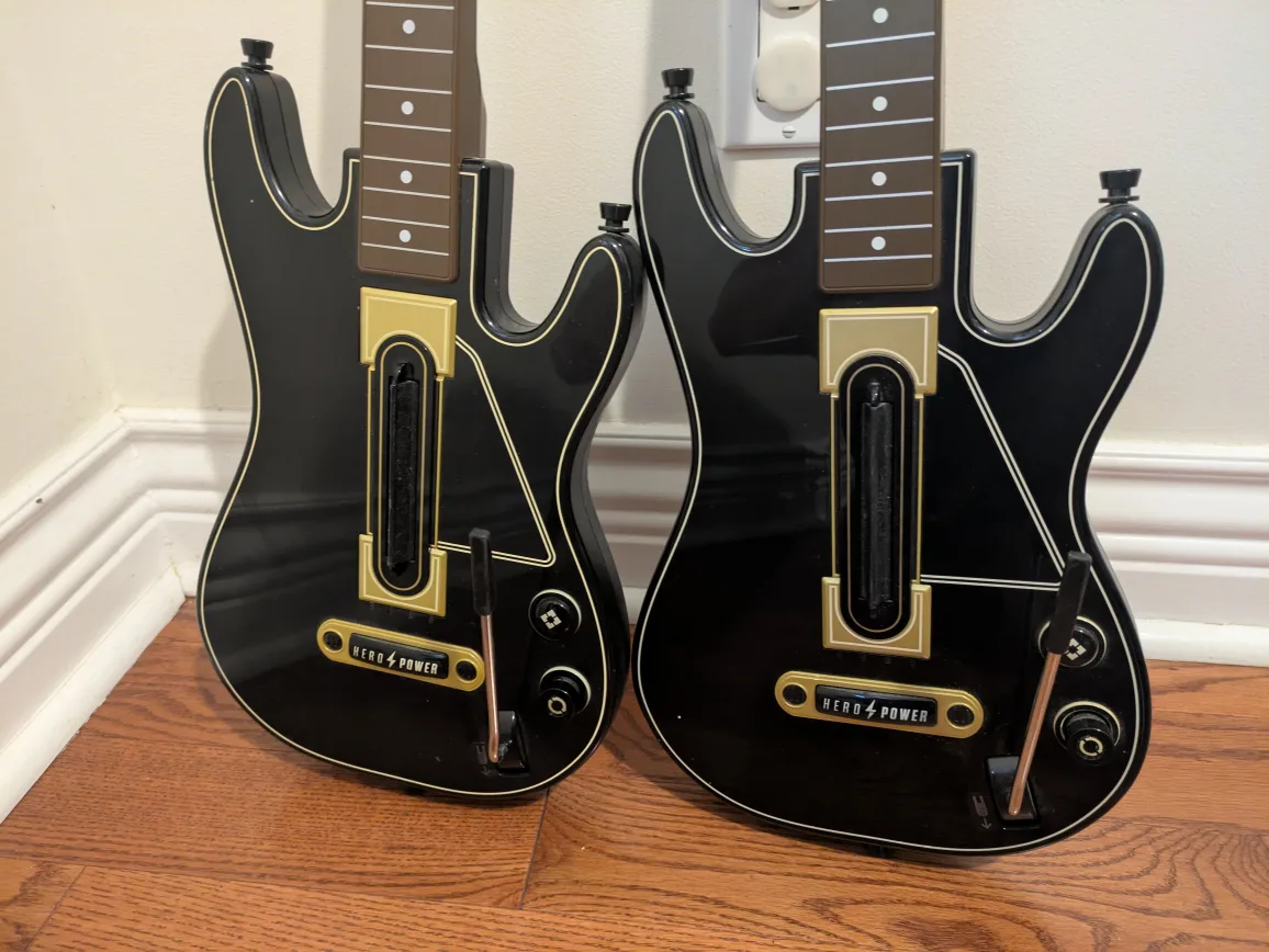 Guitar Hero Live Wireless Guitars image indicator(2)