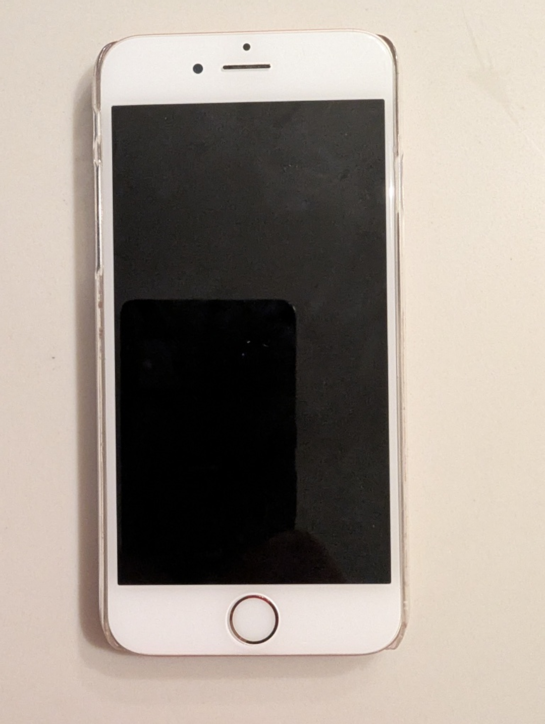 iPhone 6S - photo 2