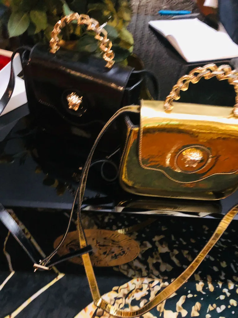 Versace Black Patent Leather Handbag image indicator(2)