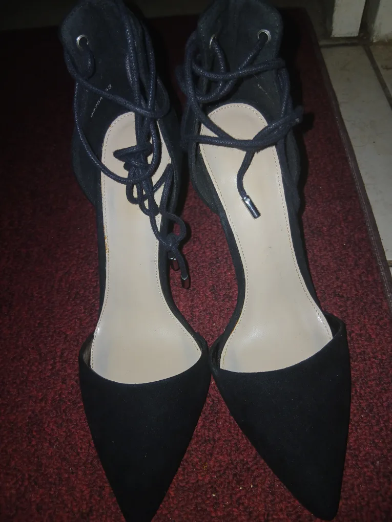Forever 21 Black Lace Up Heels Size 7.5 thumbnail