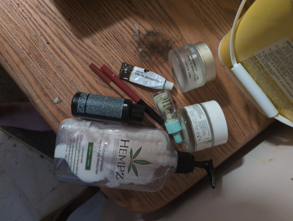 Hempz Pomegranate Herbal Body Moisturizer