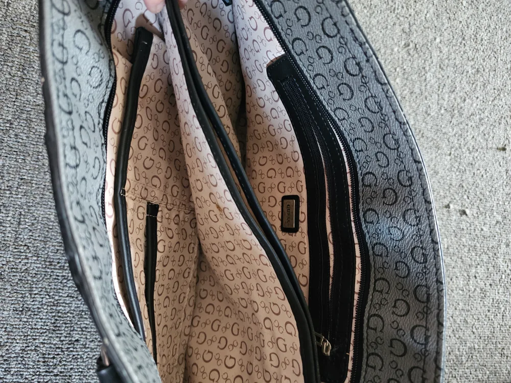 Guess Tote Bag - Grey image indicator(3)