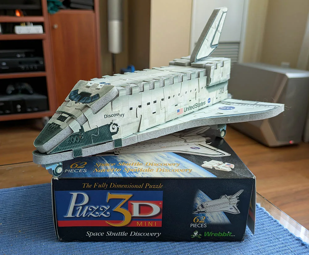 "Space Shuttle Discovery" - Puzz-3D Mini - 100% COMPLETE thumbnail