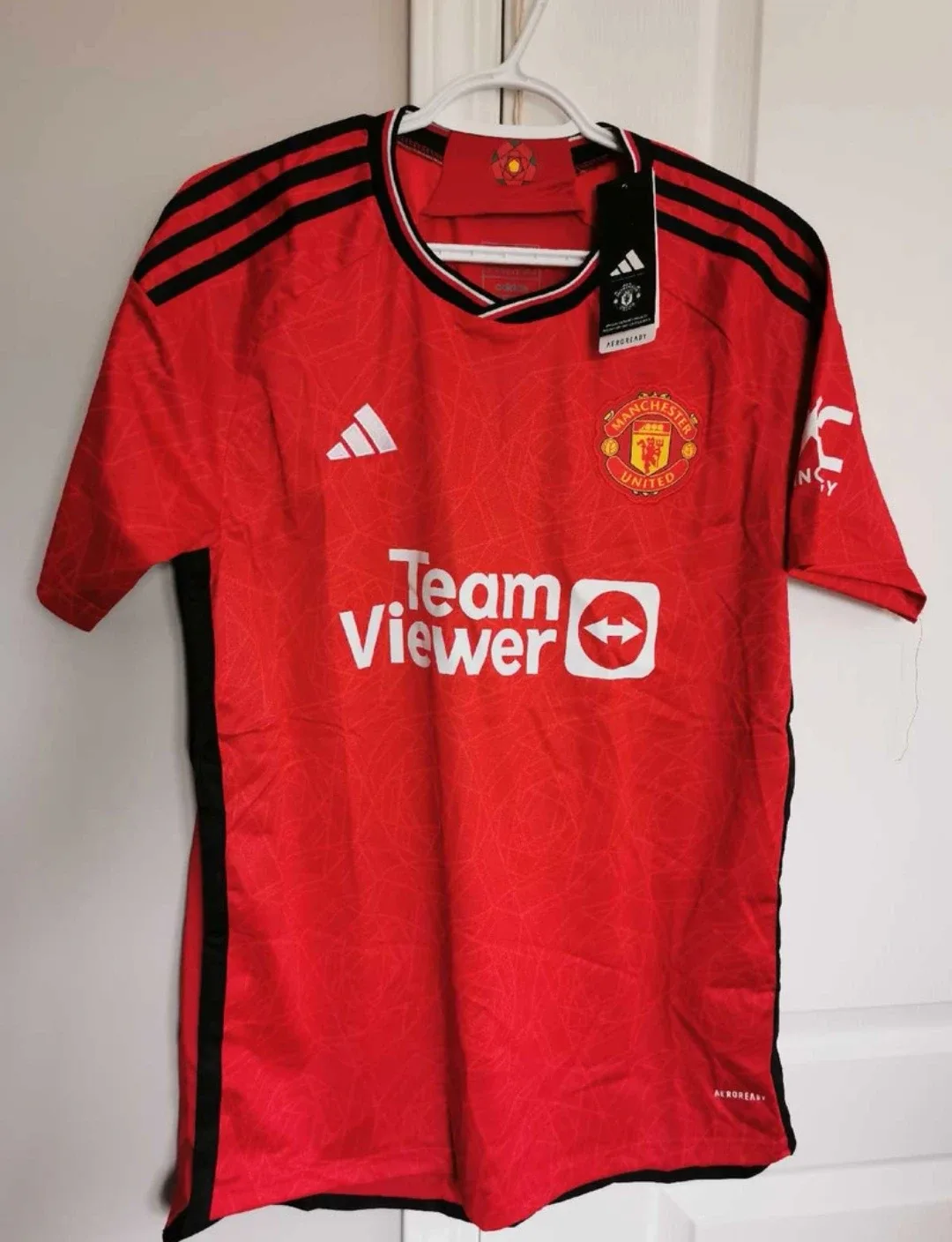 Adidas Manchester United Jersey - Size M thumbnail