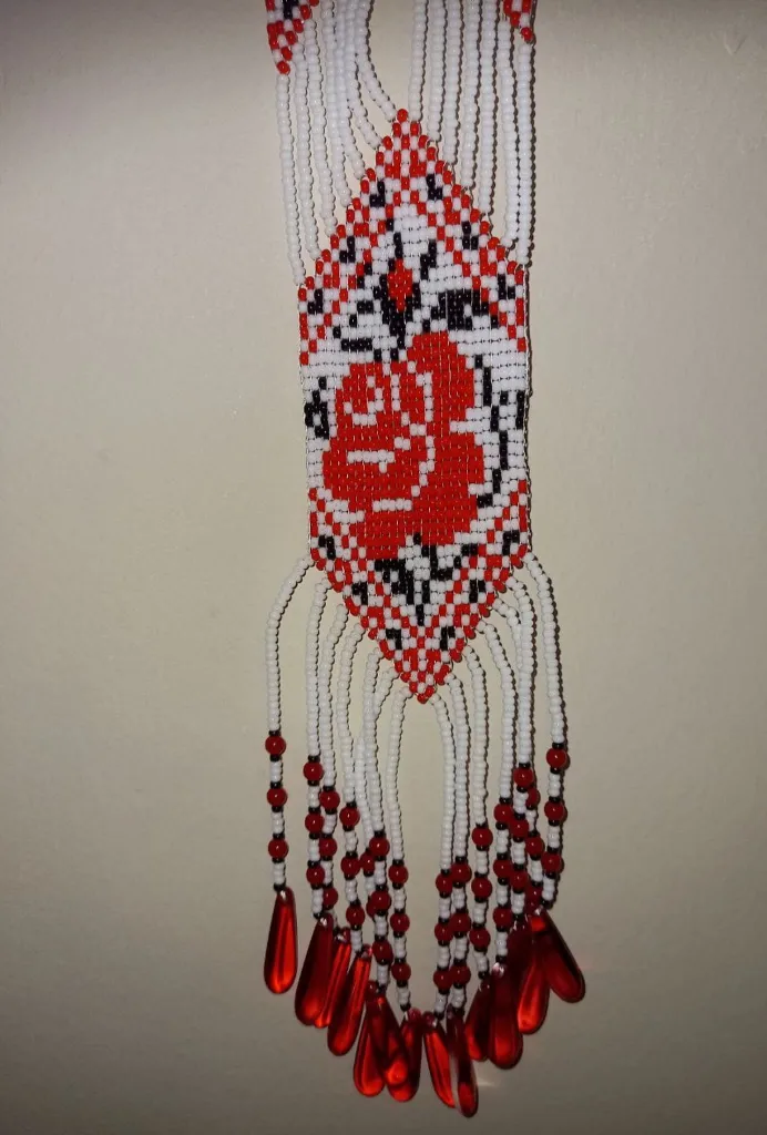 Handmade Beaded Necklace 🌹 Gerdan with Red Rose image indicator(2)