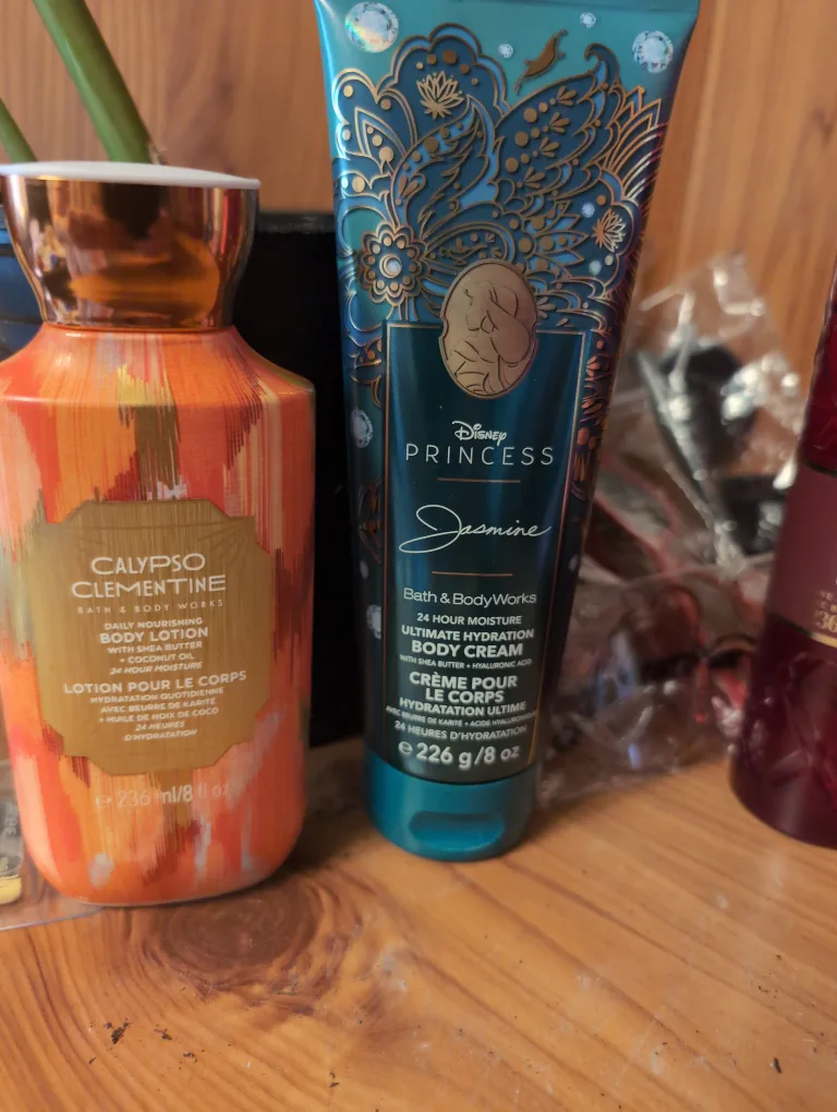 Bath & Body Works spray body was lotion any two for ,8$ thumbnail