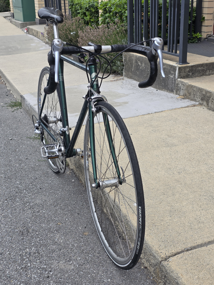 Refurbished Vintage Giant Kronos Road/Touring Bike - photo 2