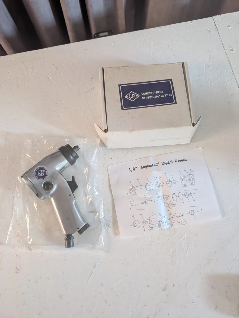 WESPRO PNEUMATIC 3/8" Anglehead Impact Wrench image indicator(2)