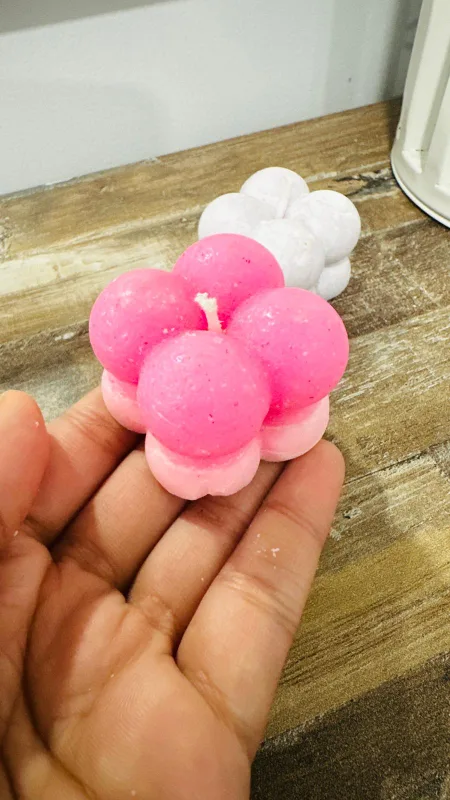 Bubble Flower Candle - Pink & Purple image indicator(4)