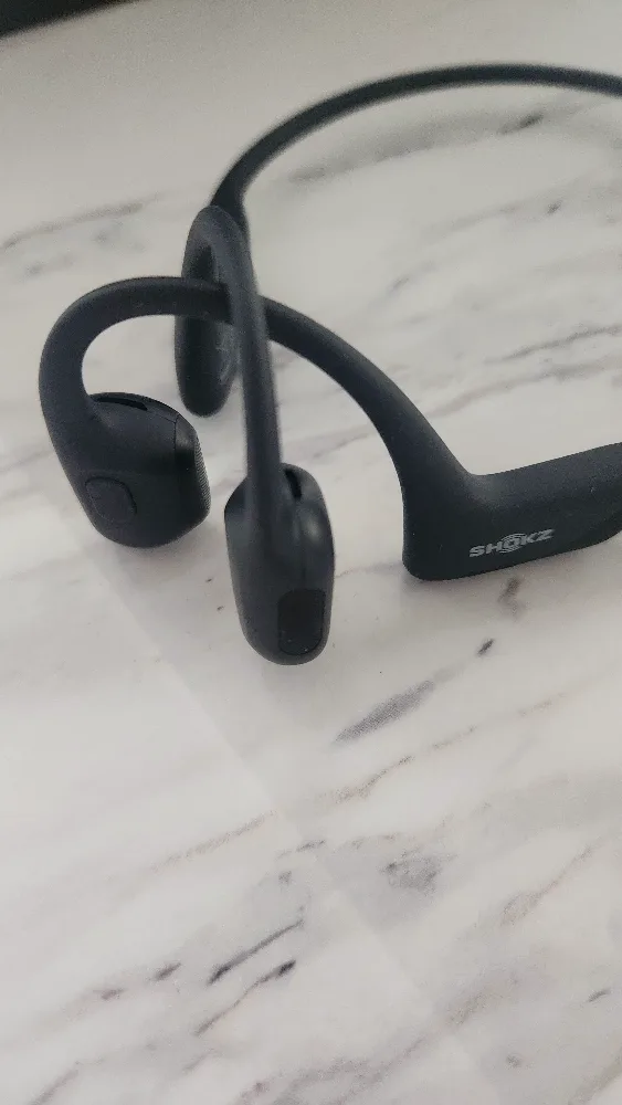 Like-new Shokz OpenRun Bone Conduction Headphones - Black image indicator(5)