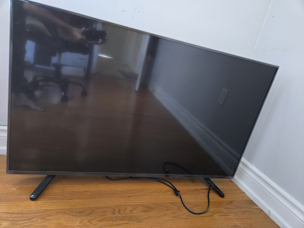 Insignia 48" 1080p LED TV - Model NS-48D510NA17 - photo 3