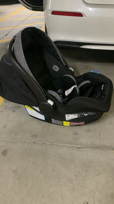 Graco Britax Endeavours 5L SafeCell Infant Car Seat