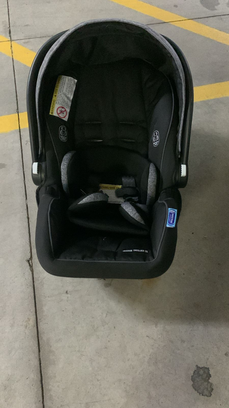 Graco Britax Endeavours 5L SafeCell Infant Car Seat - photo 2