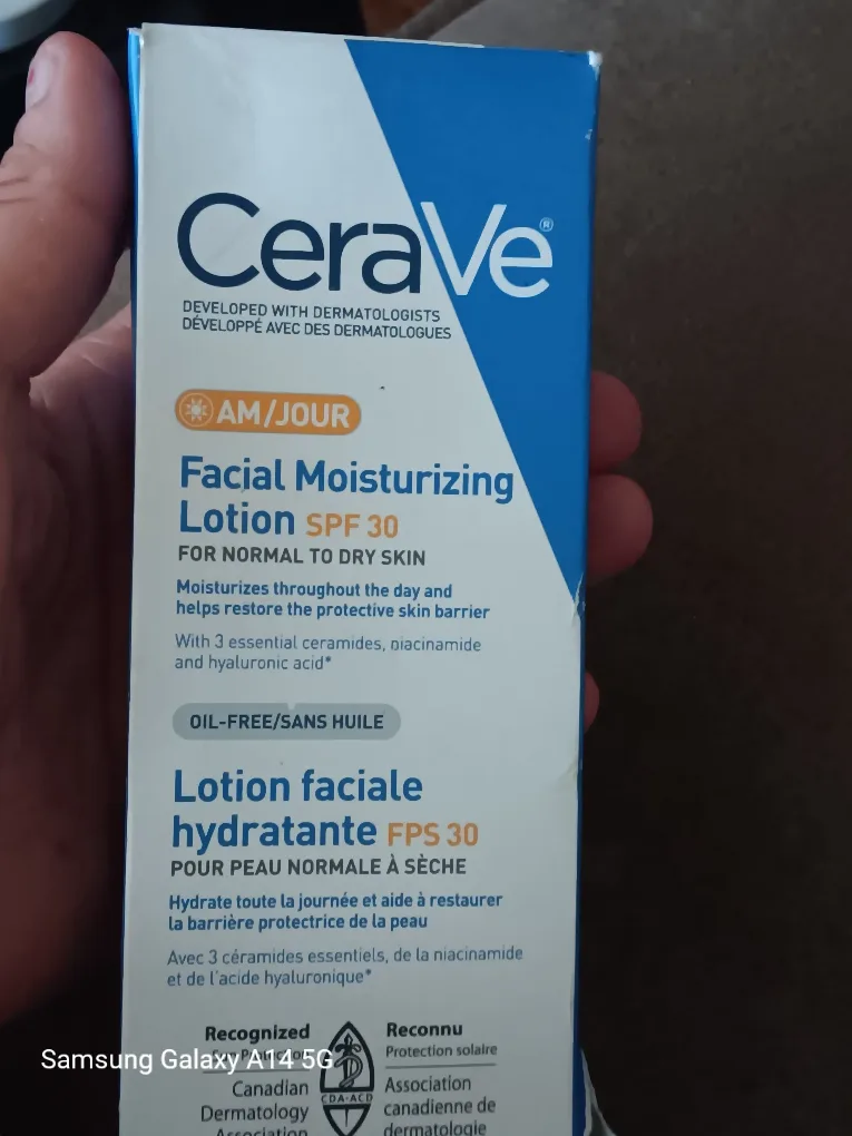 CeraVe AM Facial Moisturizing Lotion SPF 30 thumbnail