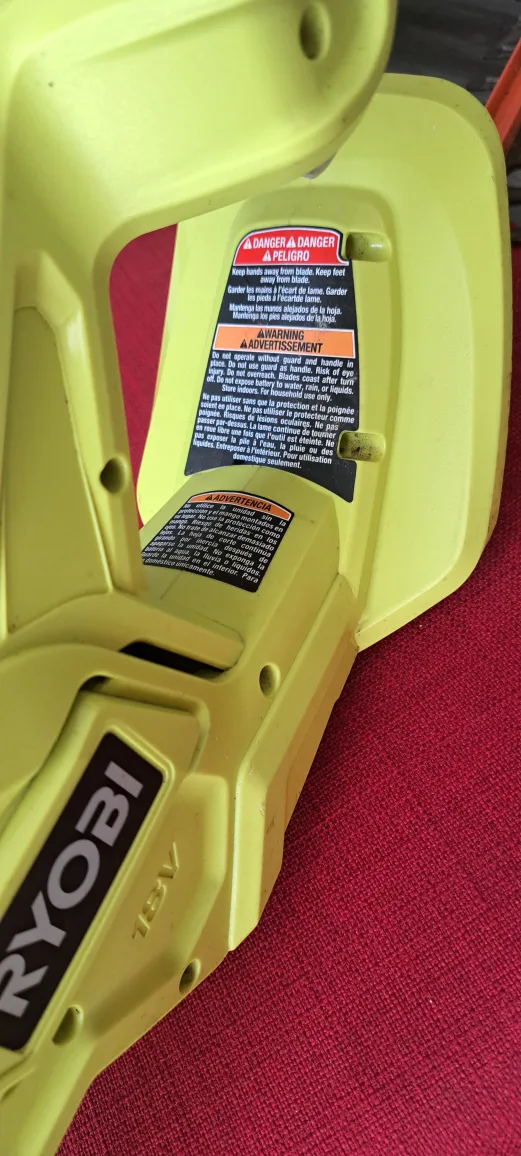 Ryobi 18V ONE+ Hedge Trimmer image indicator(2)