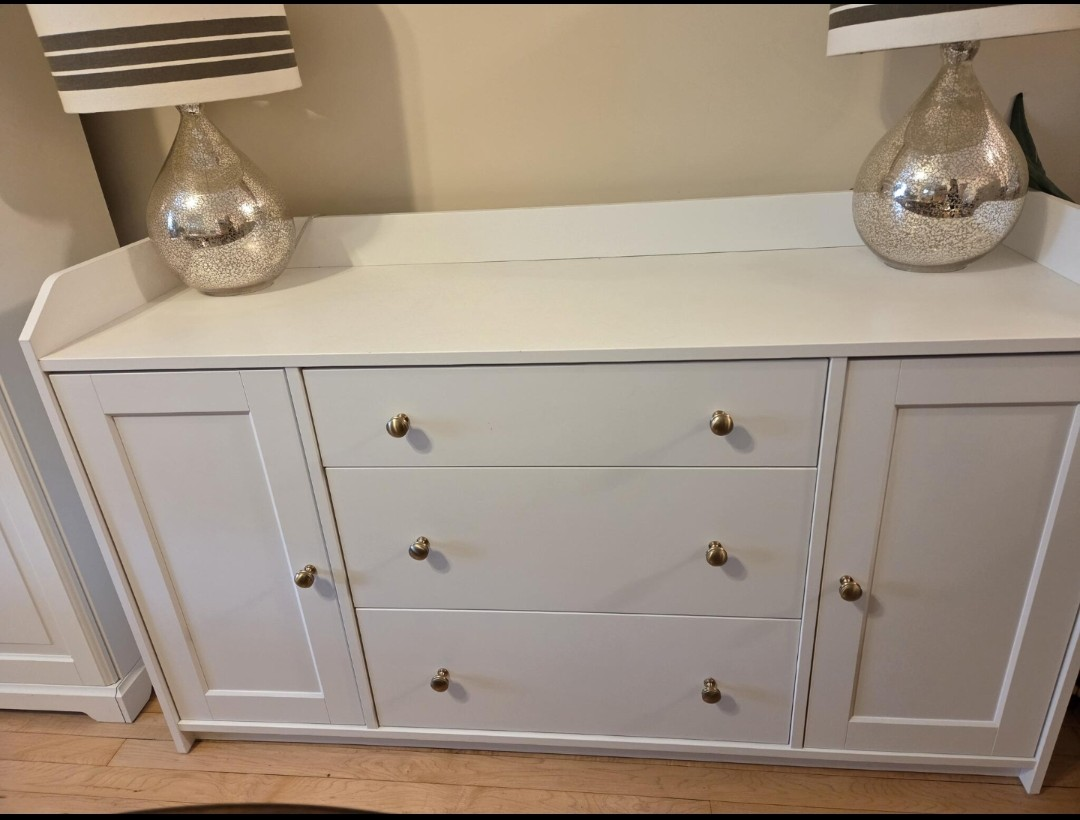 White Credenza/Side Board with Drawers