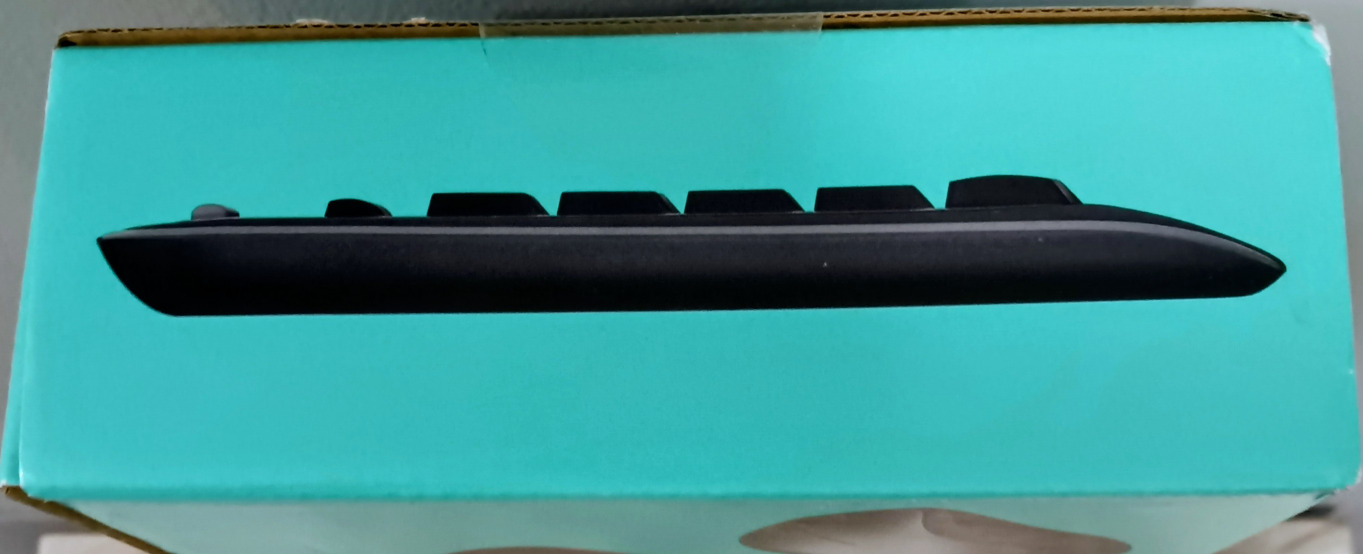 Logitech Full Size Wireless Keyboard & Mouse (Brand New) - photo 3