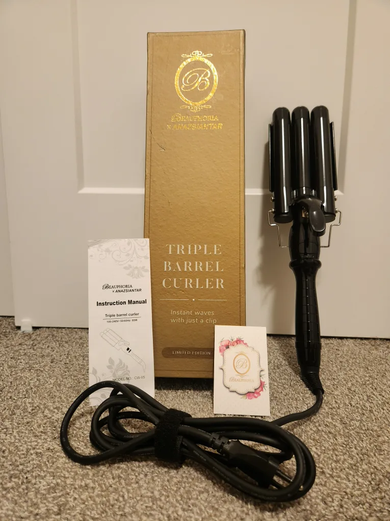 Beauphoria Triple Barrel Curler - Like New! thumbnail