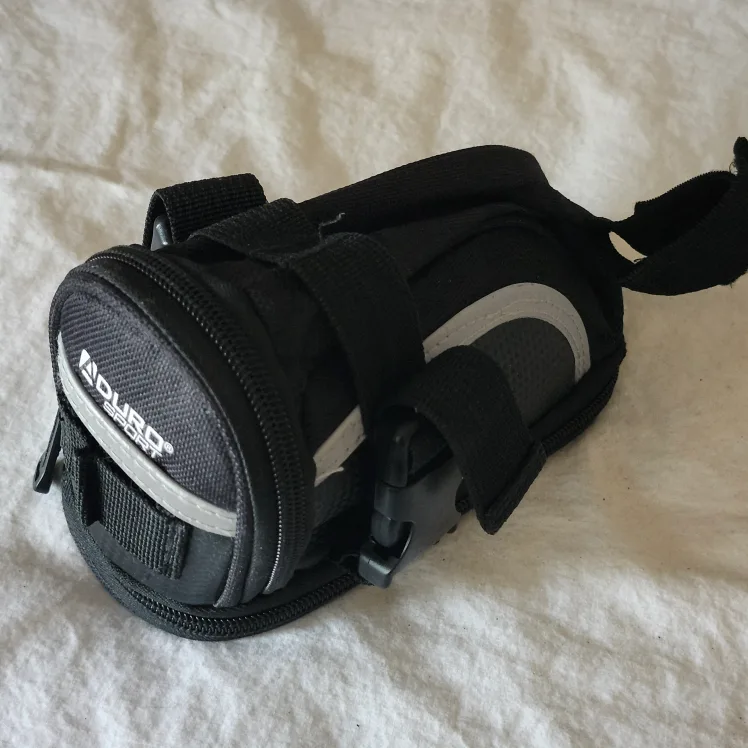 Aduro Sport Bike Saddle Bag - Black thumbnail