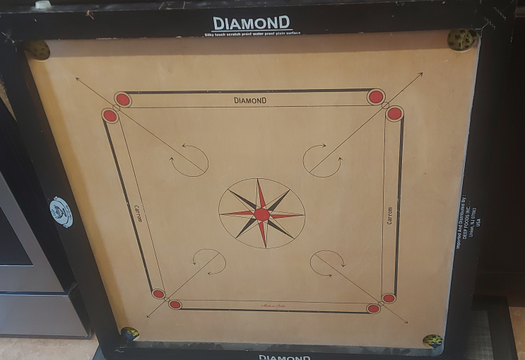 Diamond Carrom Board - 76cm x 76cm (Cash only)