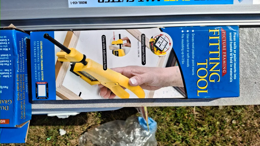 Logan Pro Joiner & Artist Elite Mat Cutter image indicator(3)