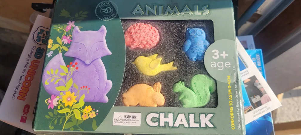 Royal Deluxe Animals Chalk Set - New! thumbnail