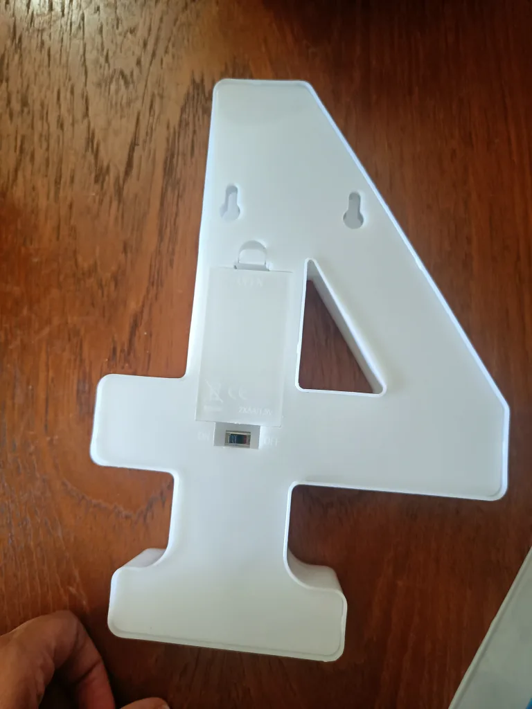 LED Letter A and Number 4 image indicator(2)
