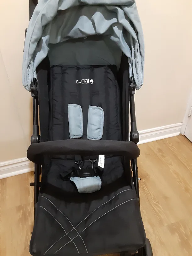 Cuggl Stroller - Light Blue and Black image indicator(4)