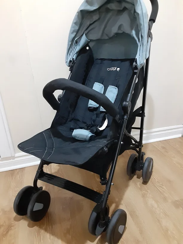 Cuggl Stroller - Light Blue and Black image indicator(5)