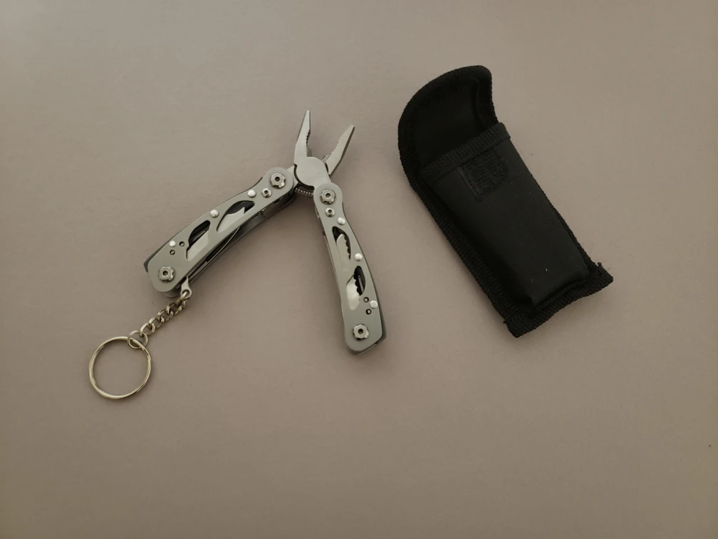 Multi-Tool Pliers with Pouch