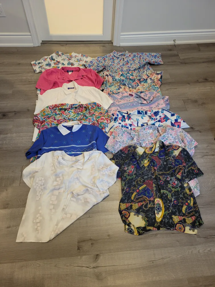 retro vintage Ladies  Tops medium thumbnail