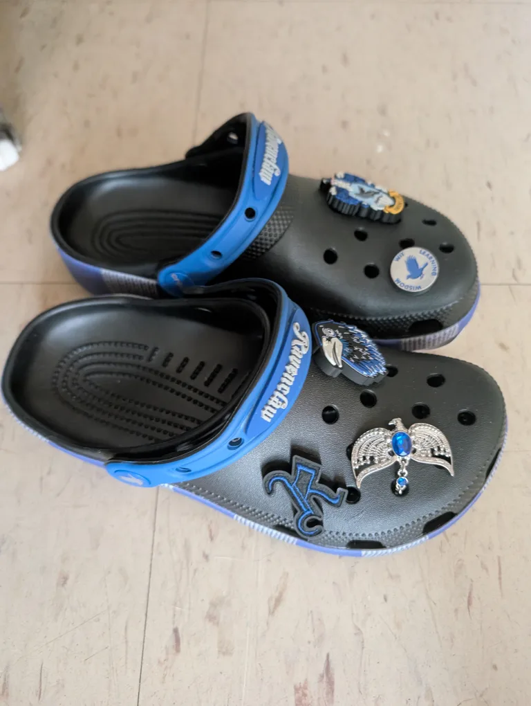 Harry Potter Ravenclaw Crocs image indicator(2)