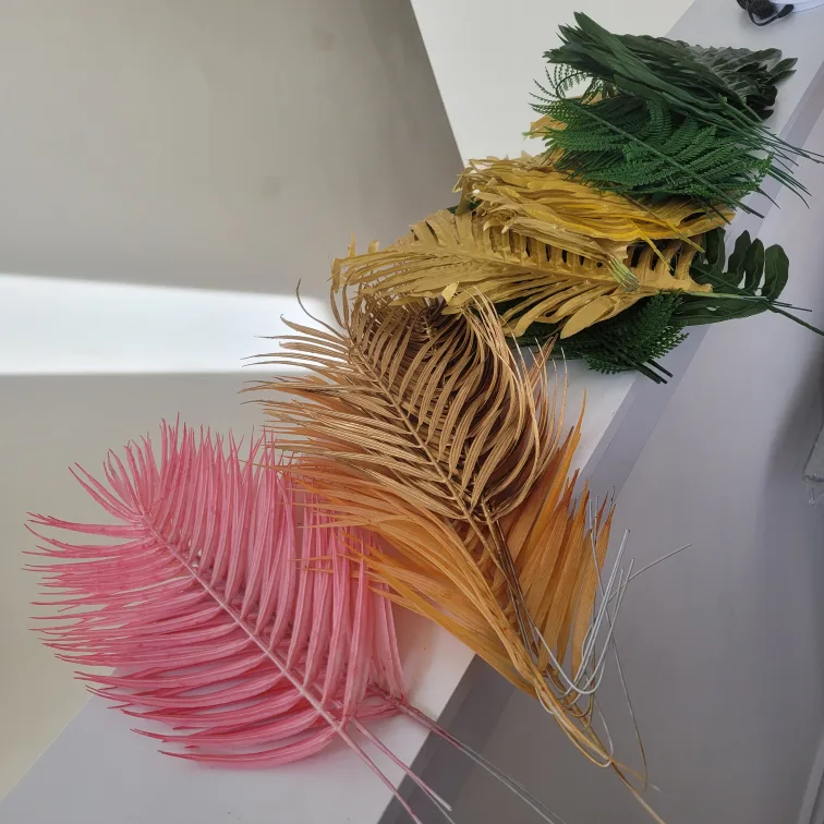 Artificial Flowers thumbnail