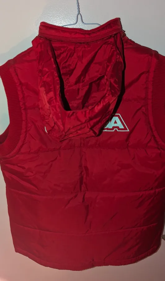 Brand New HBC Canada Olympic Vest - Youth Size 14/16 image indicator(6)