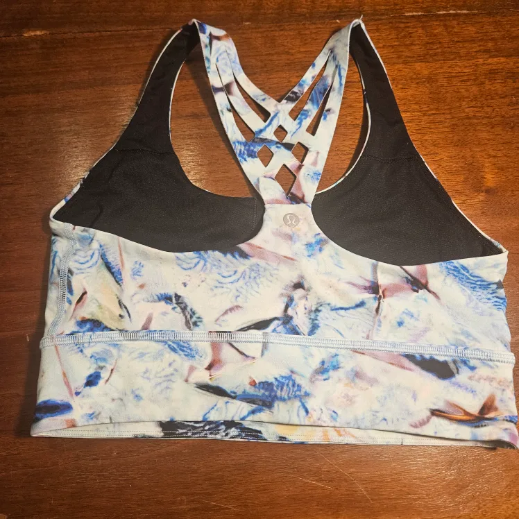 LULULEMON  Mind Over Miles Bra size 8 EUC Run Gym Yoga image indicator(2)